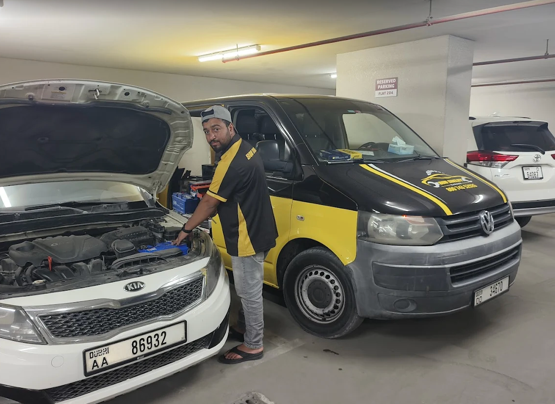 Car jump start service in Dubai by 800 Shelby